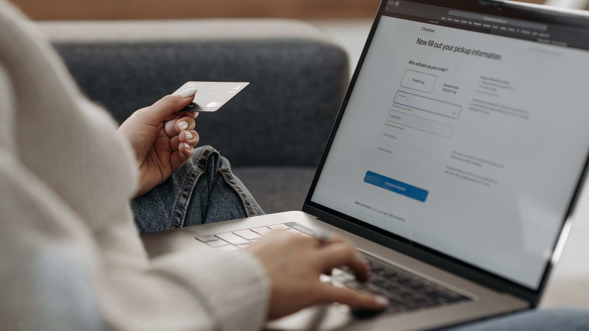 How to Add Live Chat to a BigCommerce Store